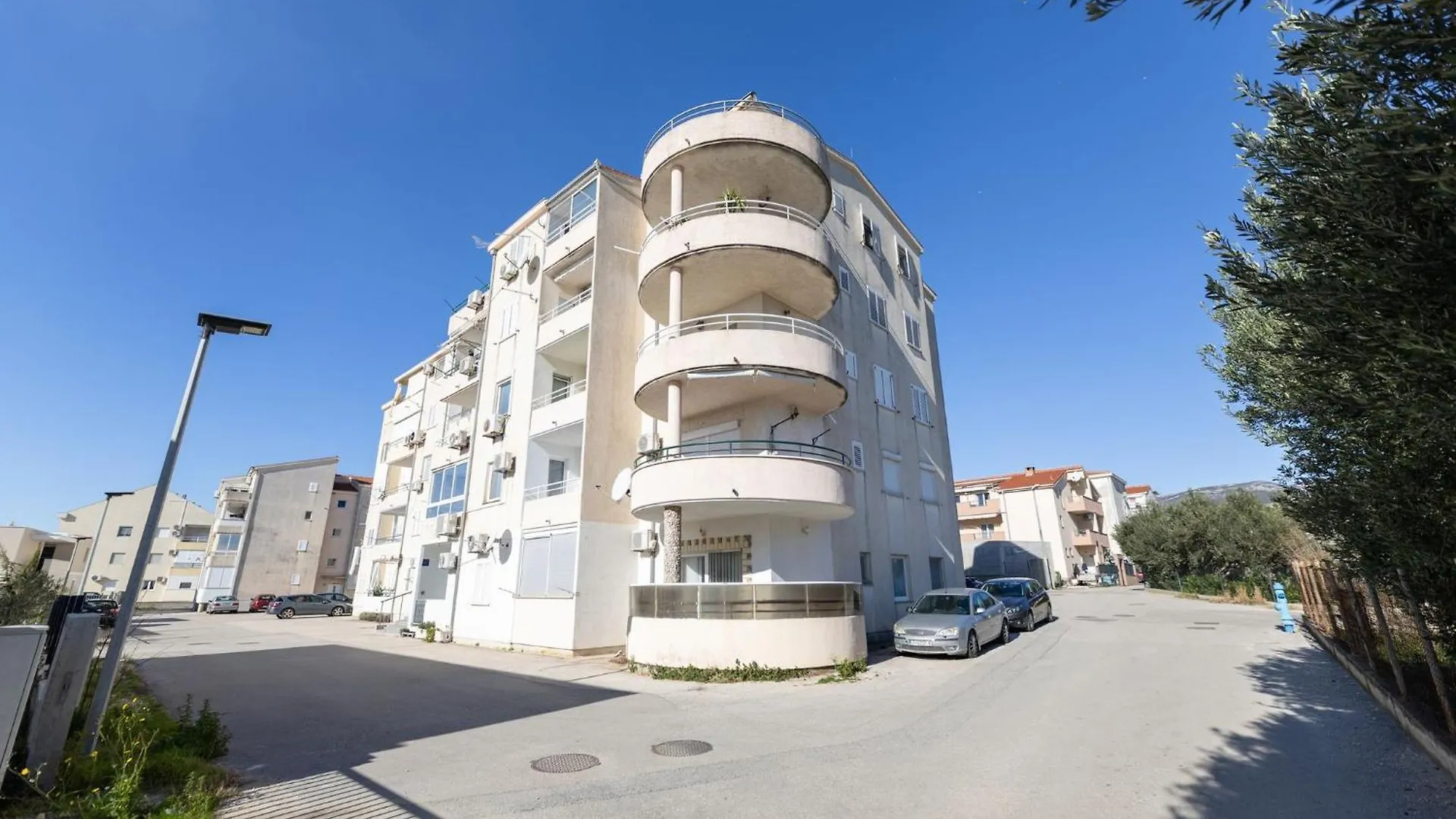 Apartment With A Sea View Kastela Croatia